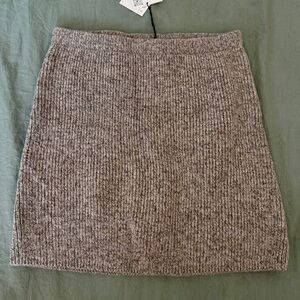 Brand New Zara Sweater mini skirt - Size Small - tan marl - with wool